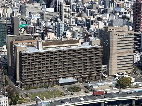 大阪高等裁判所と大阪地方裁判所が入る合同庁舎